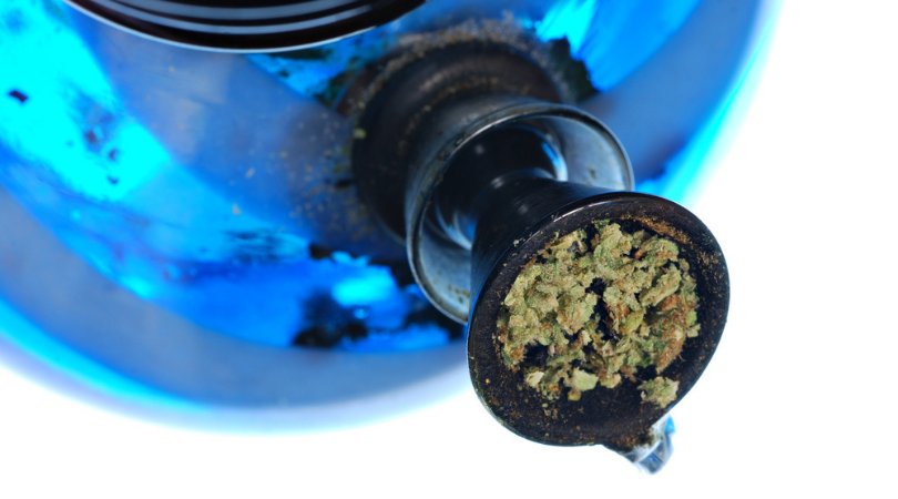 11 Liquids to Use in Bongs Besides Water