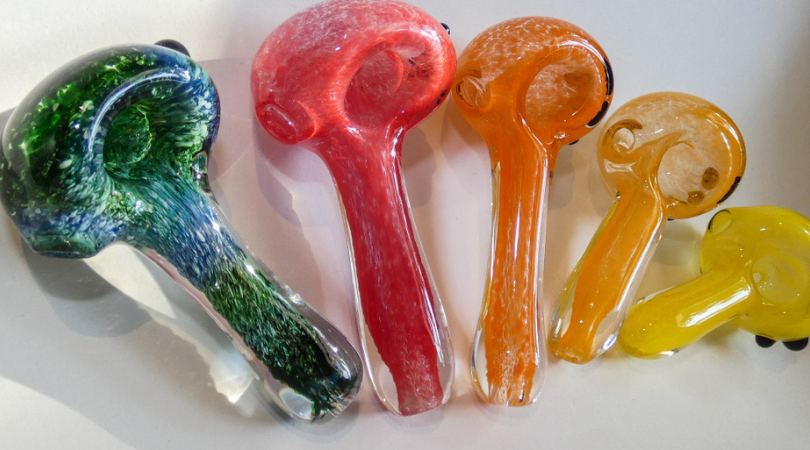 Best Cleaning Solutions for Pipes & Bongs