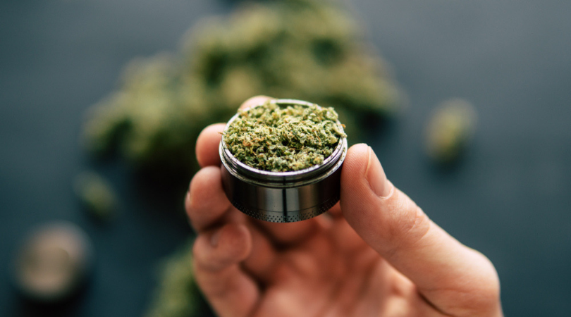 How to Use a Weed Grinder