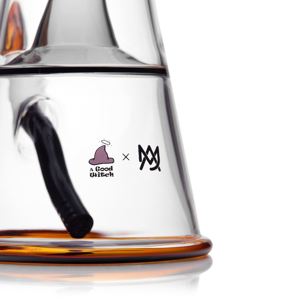 MJ Arsenal Bong A Good Witch Alchemist Bong