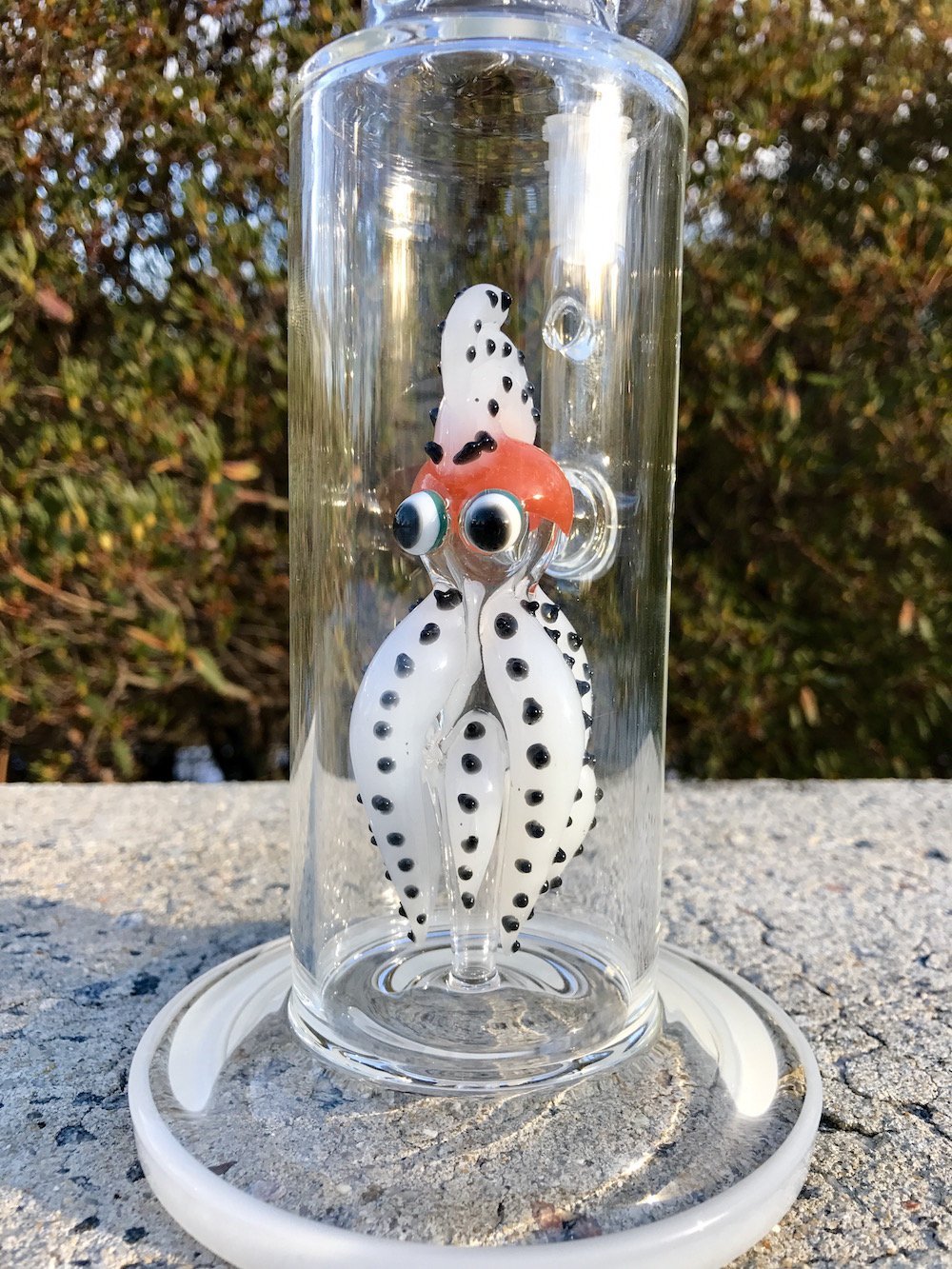 White Octopus Glass Bong
