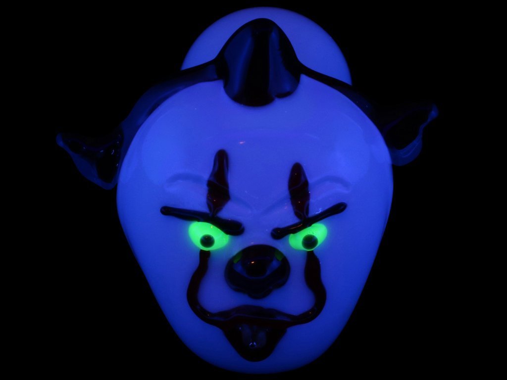 Chameleon Glass IT Pipe