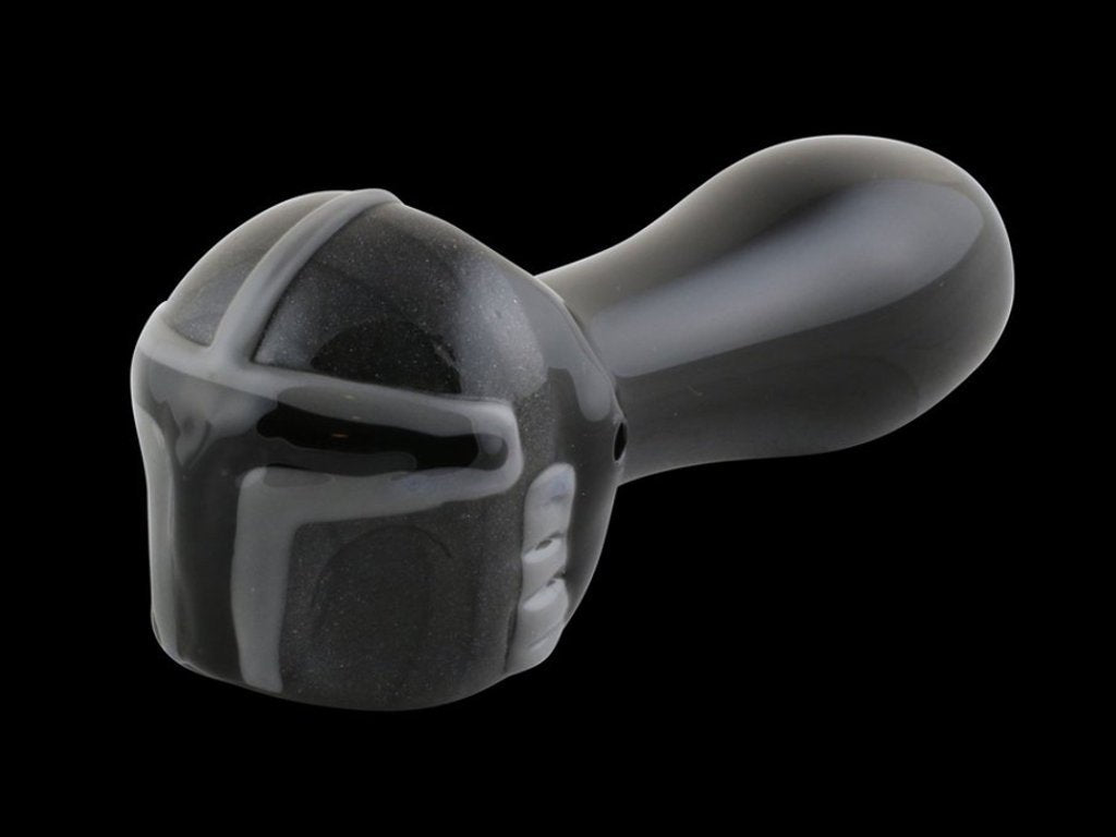 Chameleon Glass Mandalorian Pipe Fat Buddha Glass