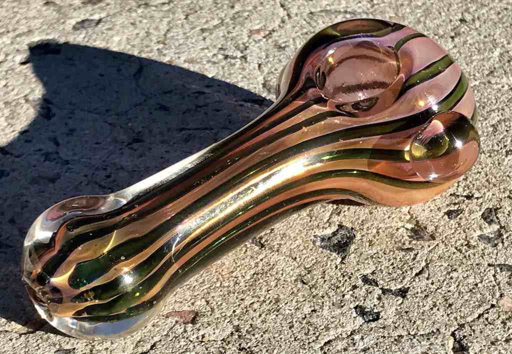 Fat Buddha Glass Pipe Color Changing Gold Pipe