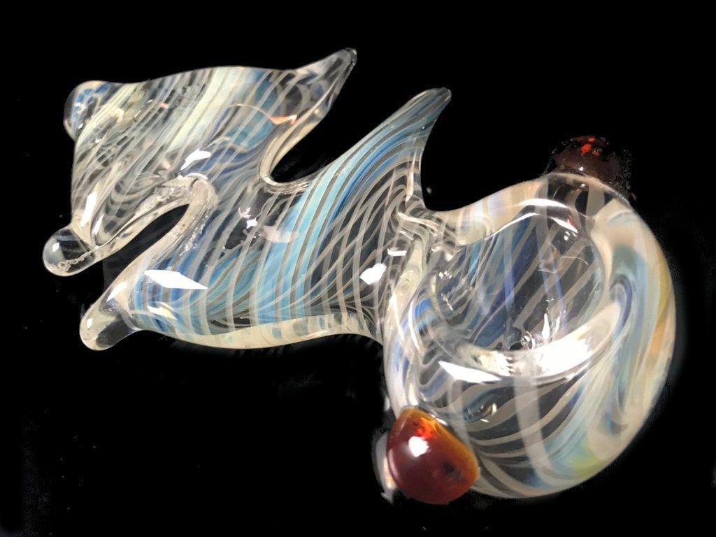 Color Changing Leaf Pipe Fat Buddha Glass