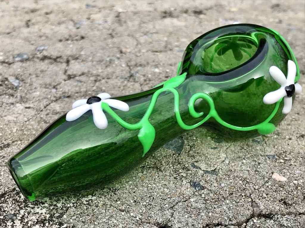 Fat Buddha Glass Pipe Glow in the Dark Garden Ivy Pipe
