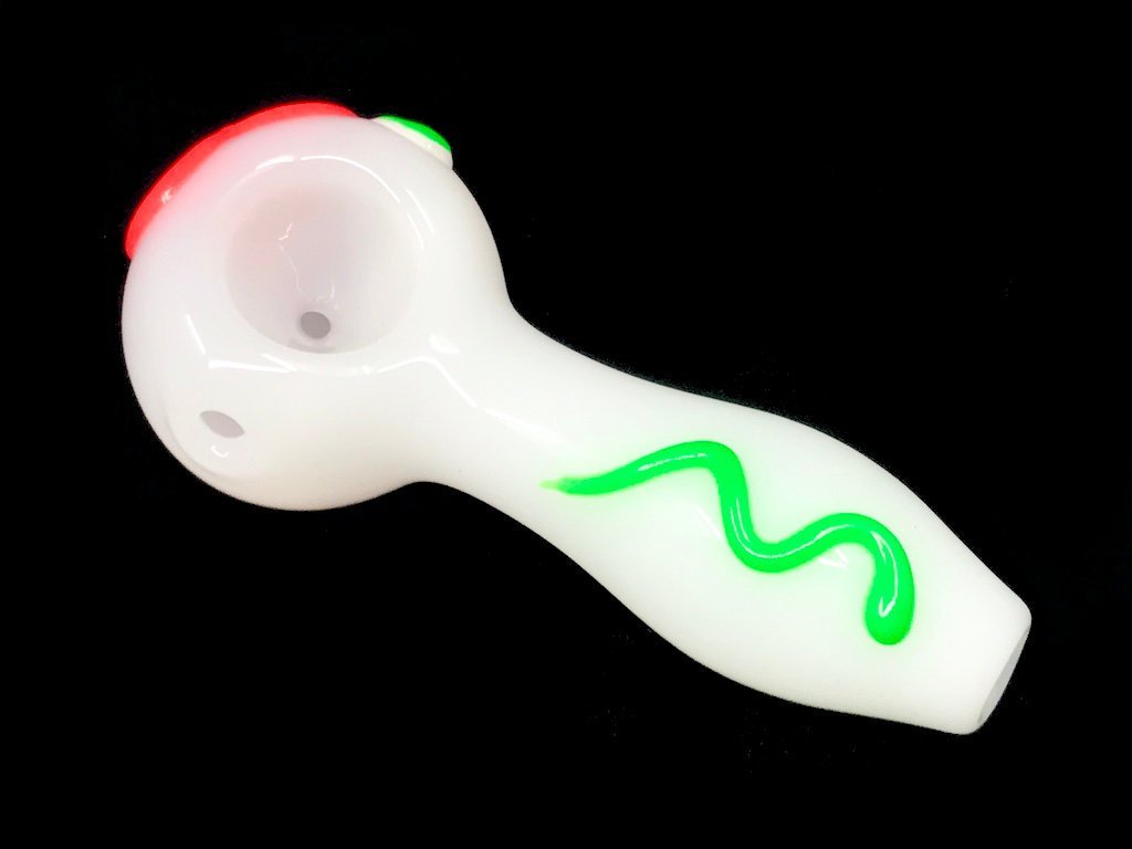 Glow In The Dark Heart Pipe Fat Buddha Glass