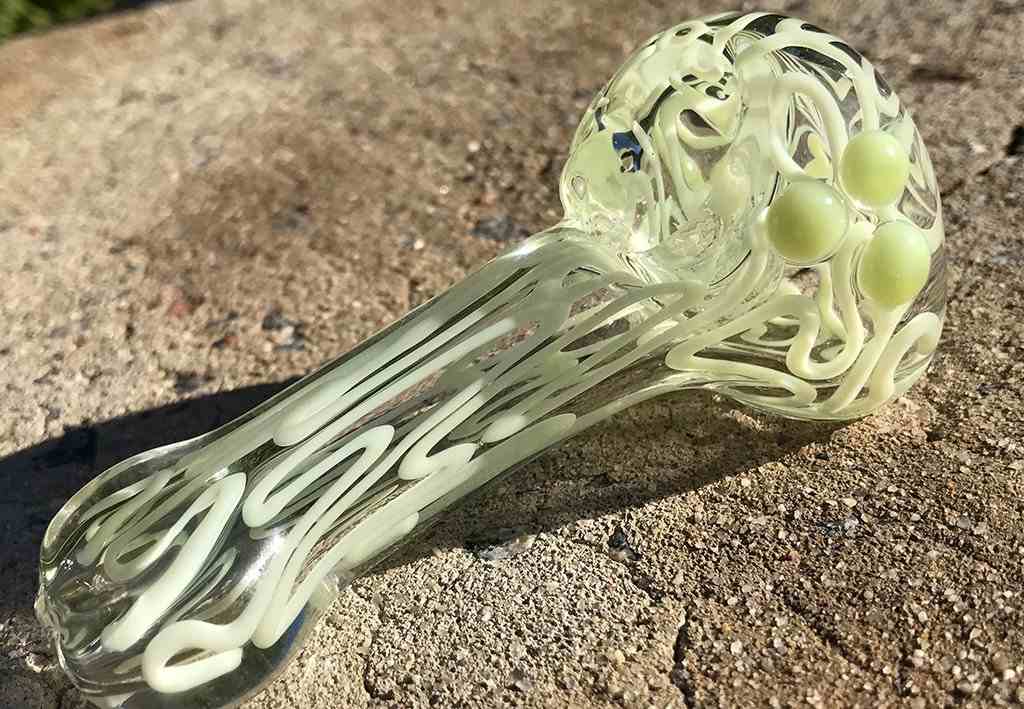 Fat Buddha Glass Pipe Green Slyme Inside Out Pipe