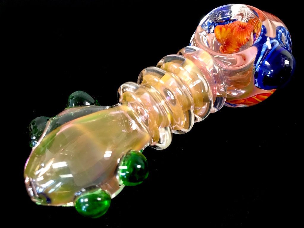 Ribbed Pipe Fat Buddha Glass