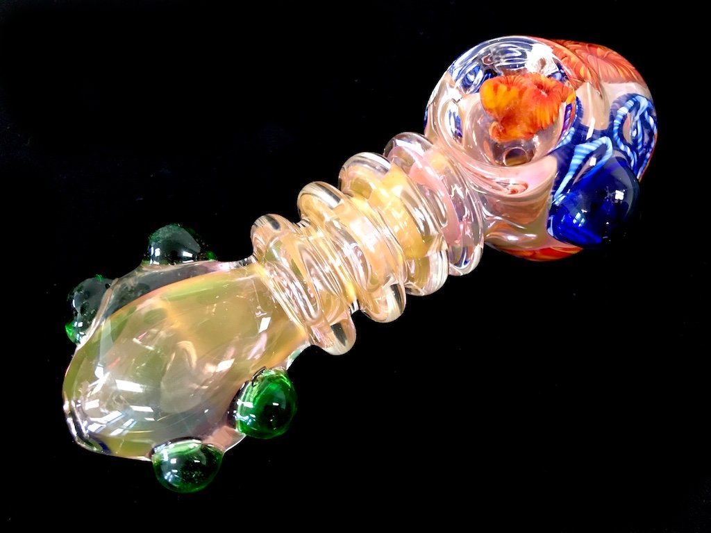 Ribbed Pipe Fat Buddha Glass