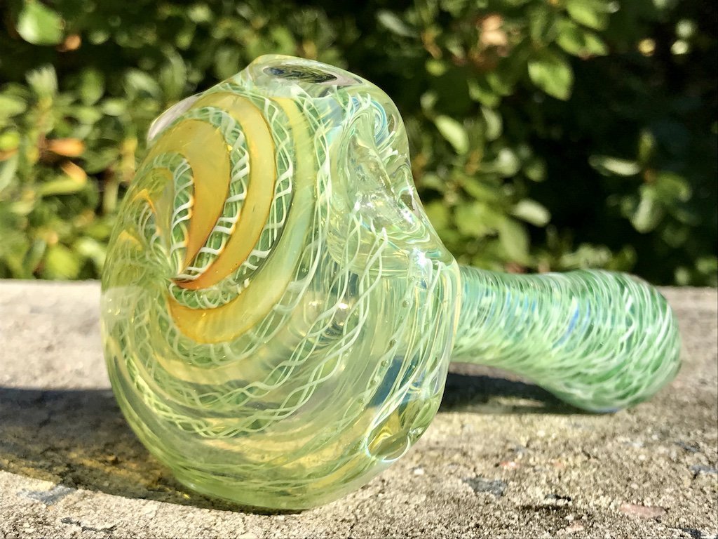 Triple Bowl Party Pipe