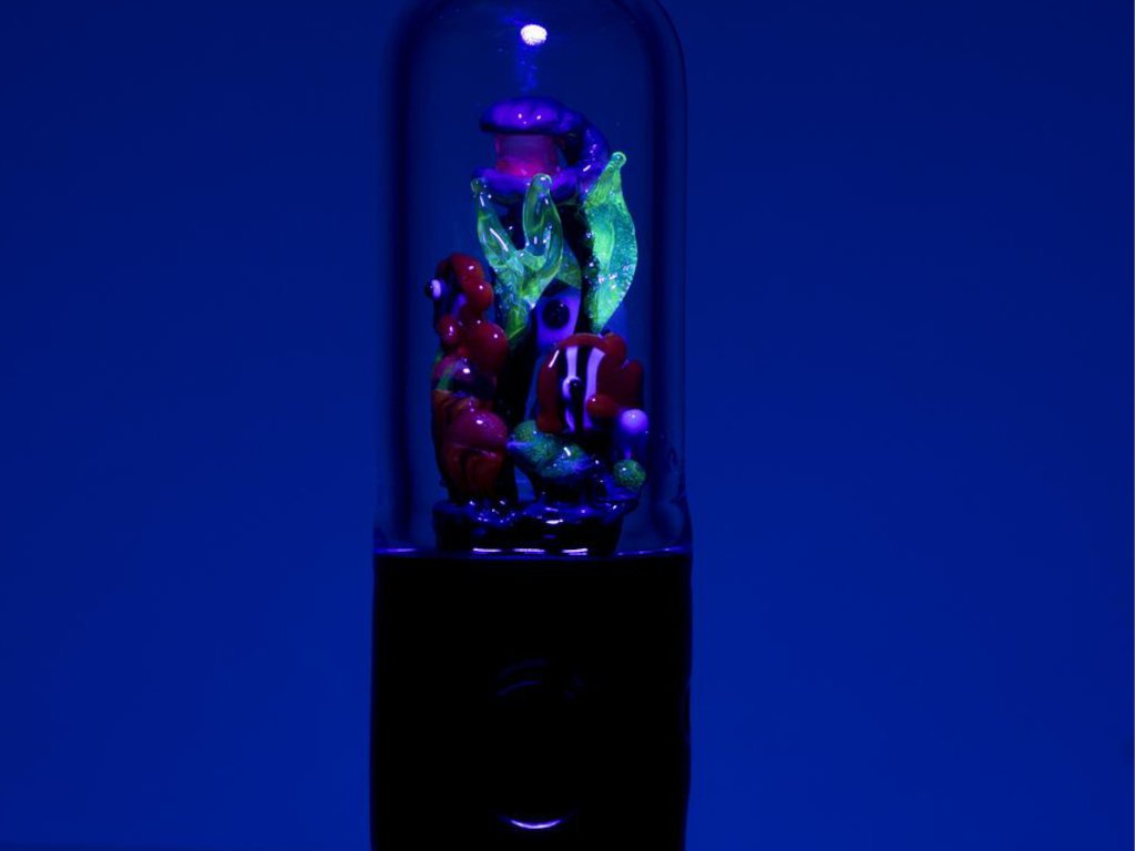 Empire Glassworks Pipe Under the Sea Dry Pipe