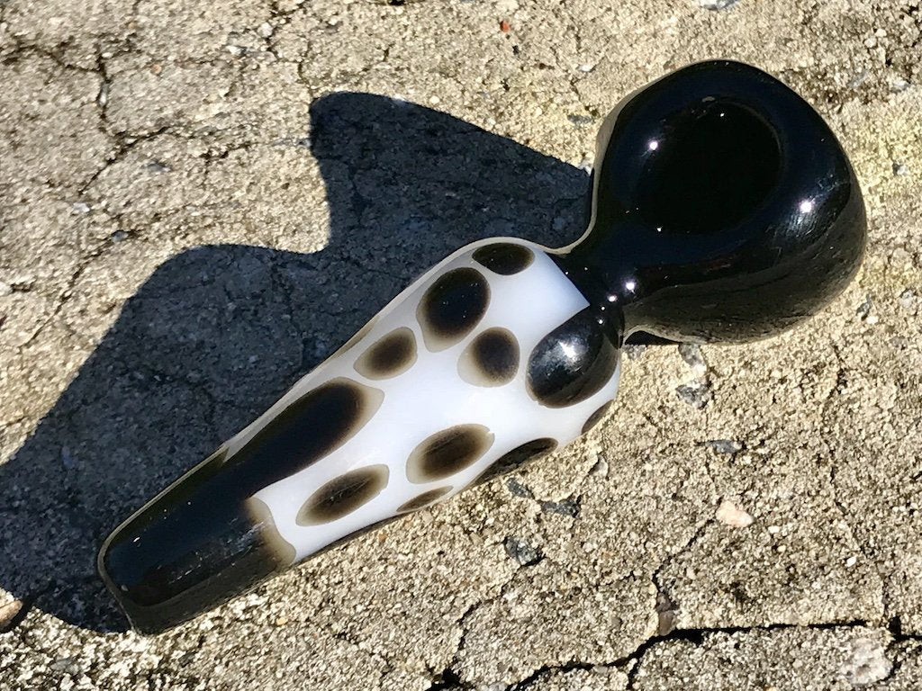 Flattop Ladybug Pipe
