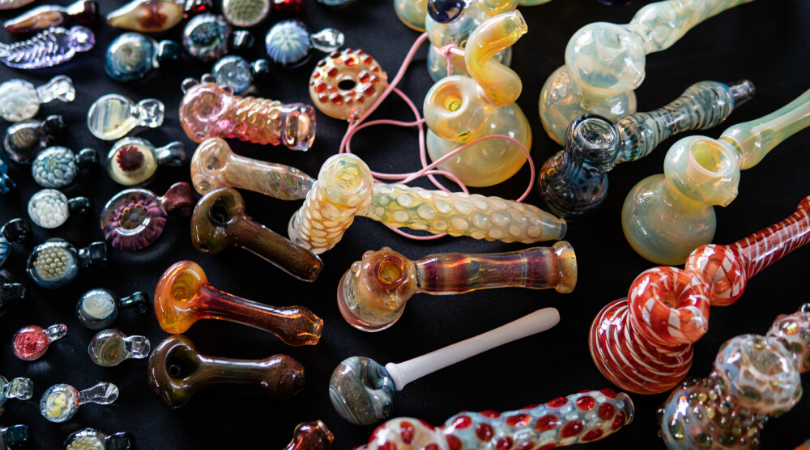 5 Different Kinds of Smoking Devices