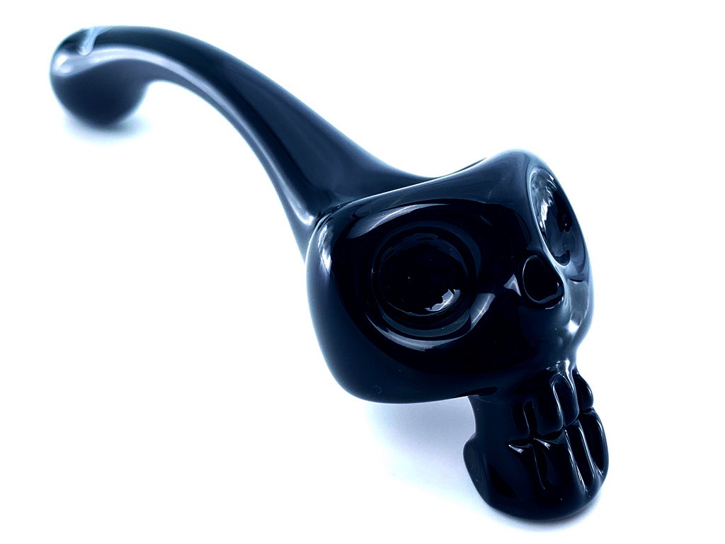Chameleon Glass Pipe Black Bone Head Gandalf Pipe